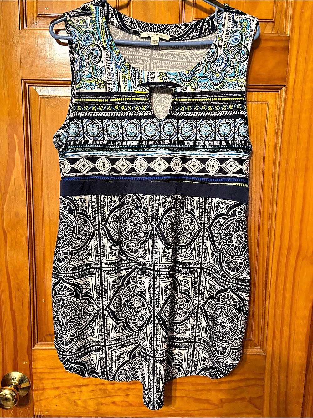 Studio Works Paisley Sleeveless Top in Black & Blue Size Large